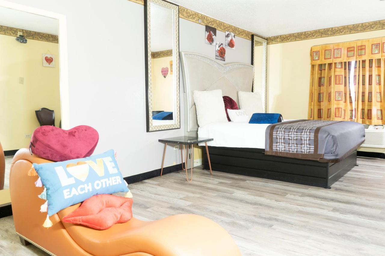 Luxe Romantic Suites Dolton Buitenkant foto