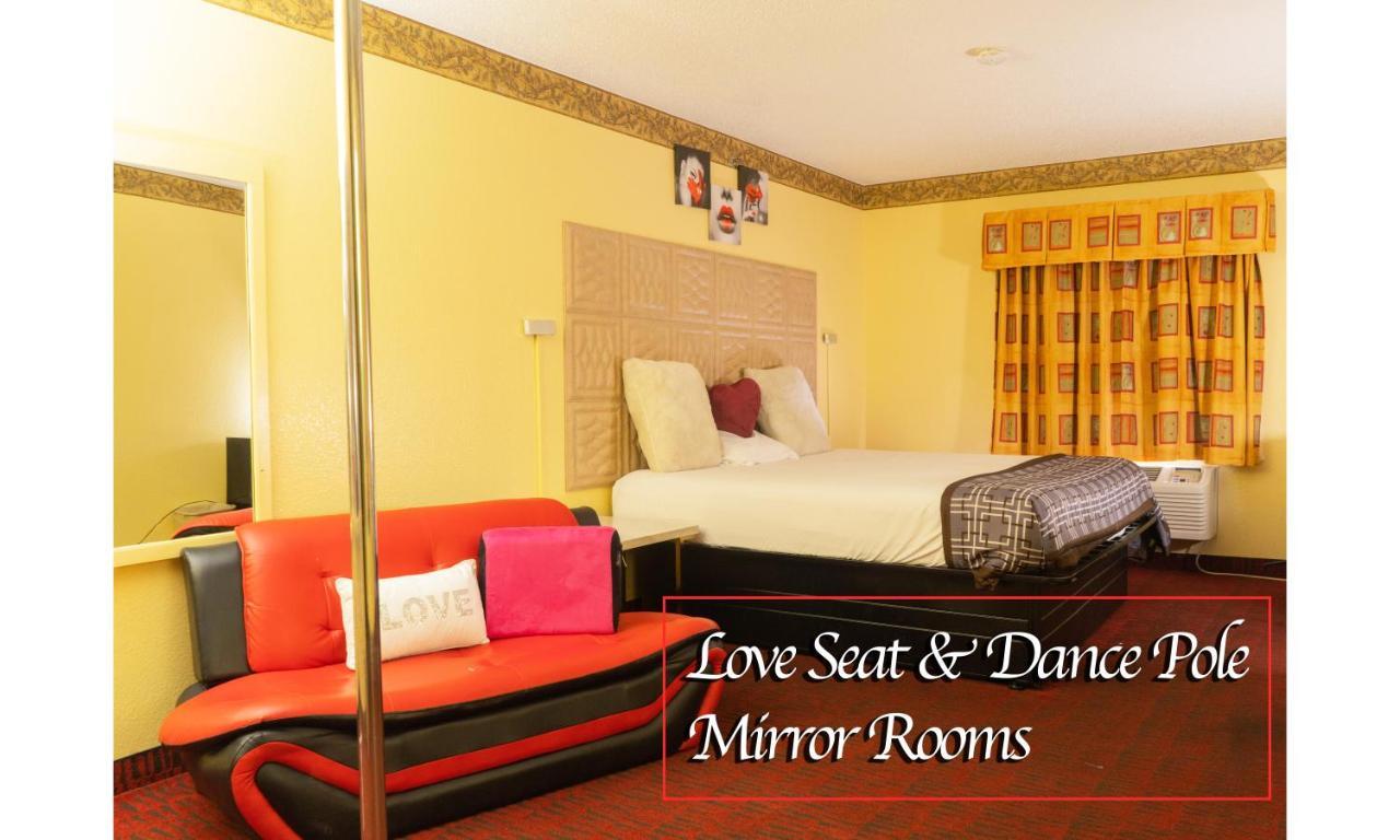 Luxe Romantic Suites Dolton Buitenkant foto